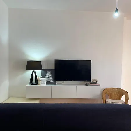 Design - P סיניסקולה